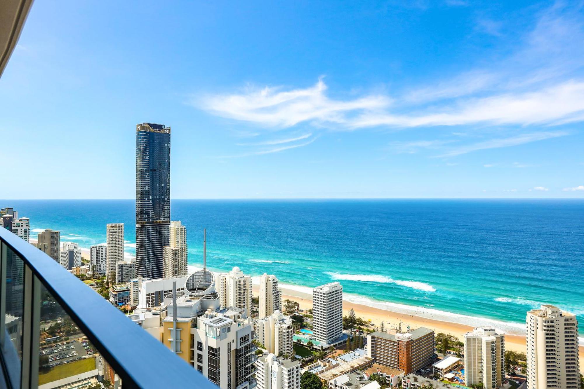 Circle On Cavill 2, 3, 4 & 5 Bedroom Skyhomes & Sub Penthouses By Gold Coast Holidays Esterno foto