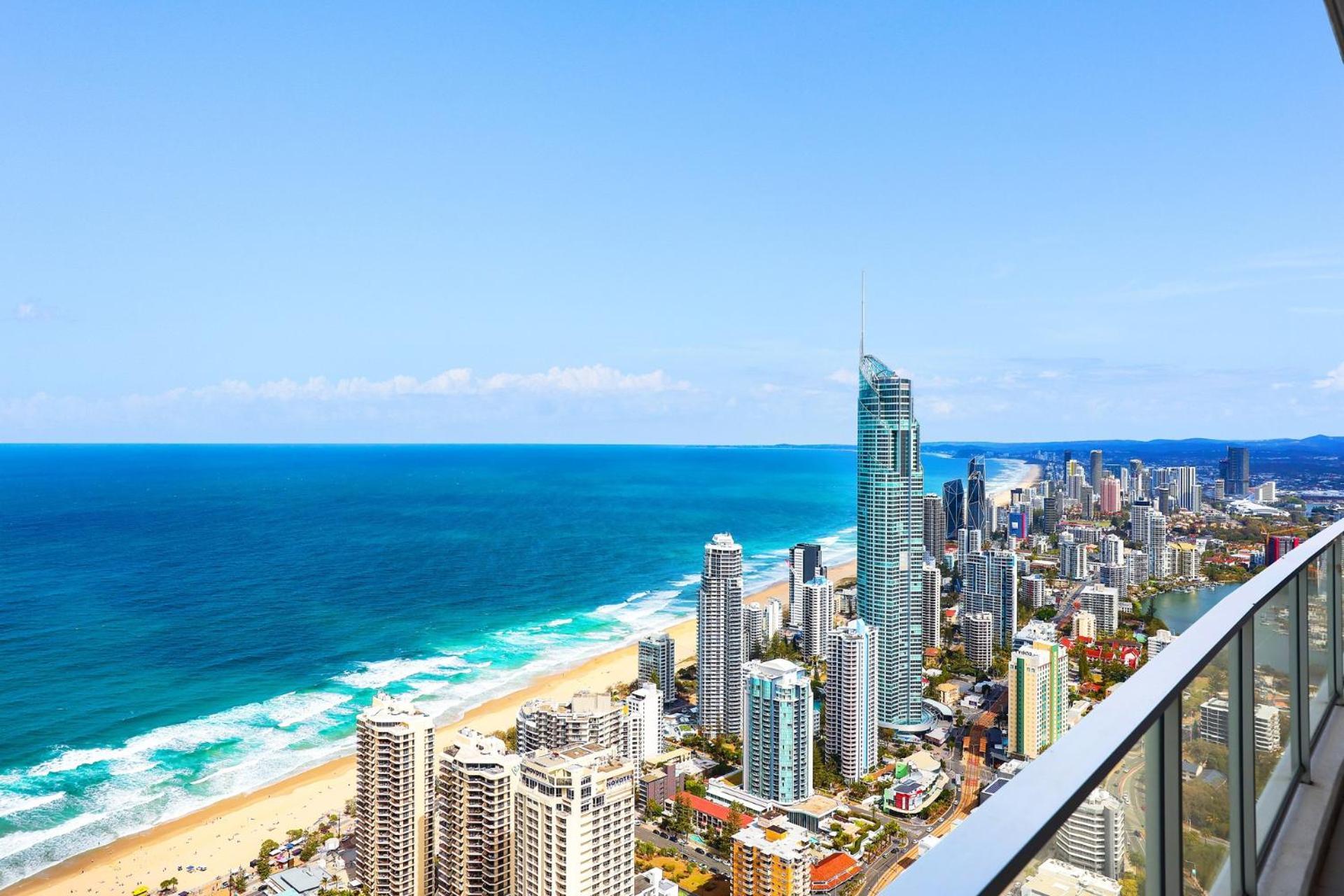 Circle On Cavill 2, 3, 4 & 5 Bedroom Skyhomes & Sub Penthouses By Gold Coast Holidays Esterno foto