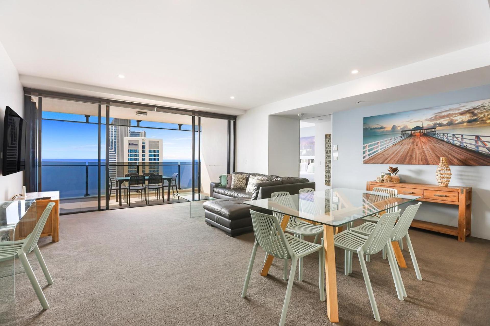 Circle On Cavill 2, 3, 4 & 5 Bedroom Skyhomes & Sub Penthouses By Gold Coast Holidays Esterno foto