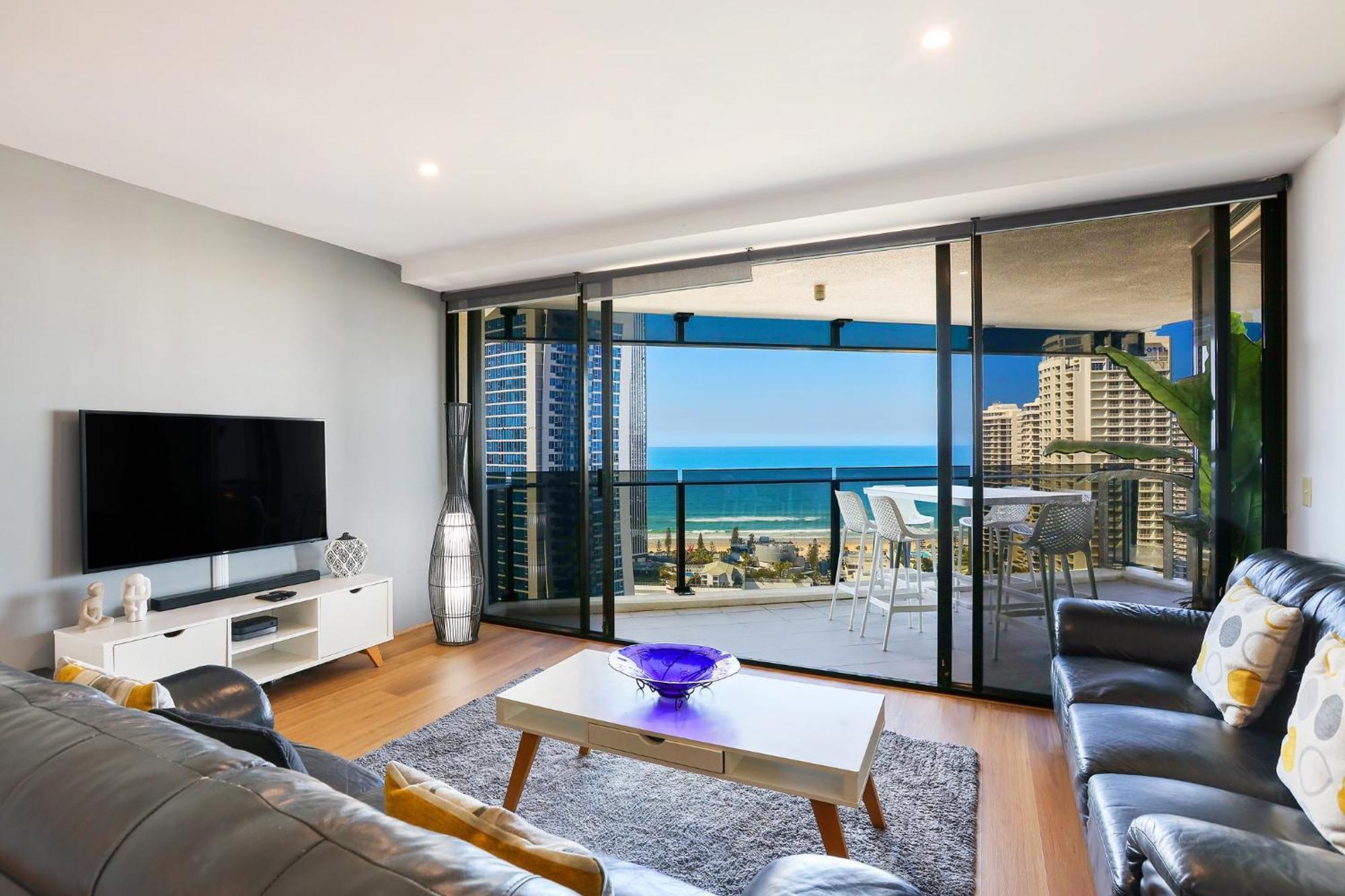 Circle On Cavill 2, 3, 4 & 5 Bedroom Skyhomes & Sub Penthouses By Gold Coast Holidays Esterno foto